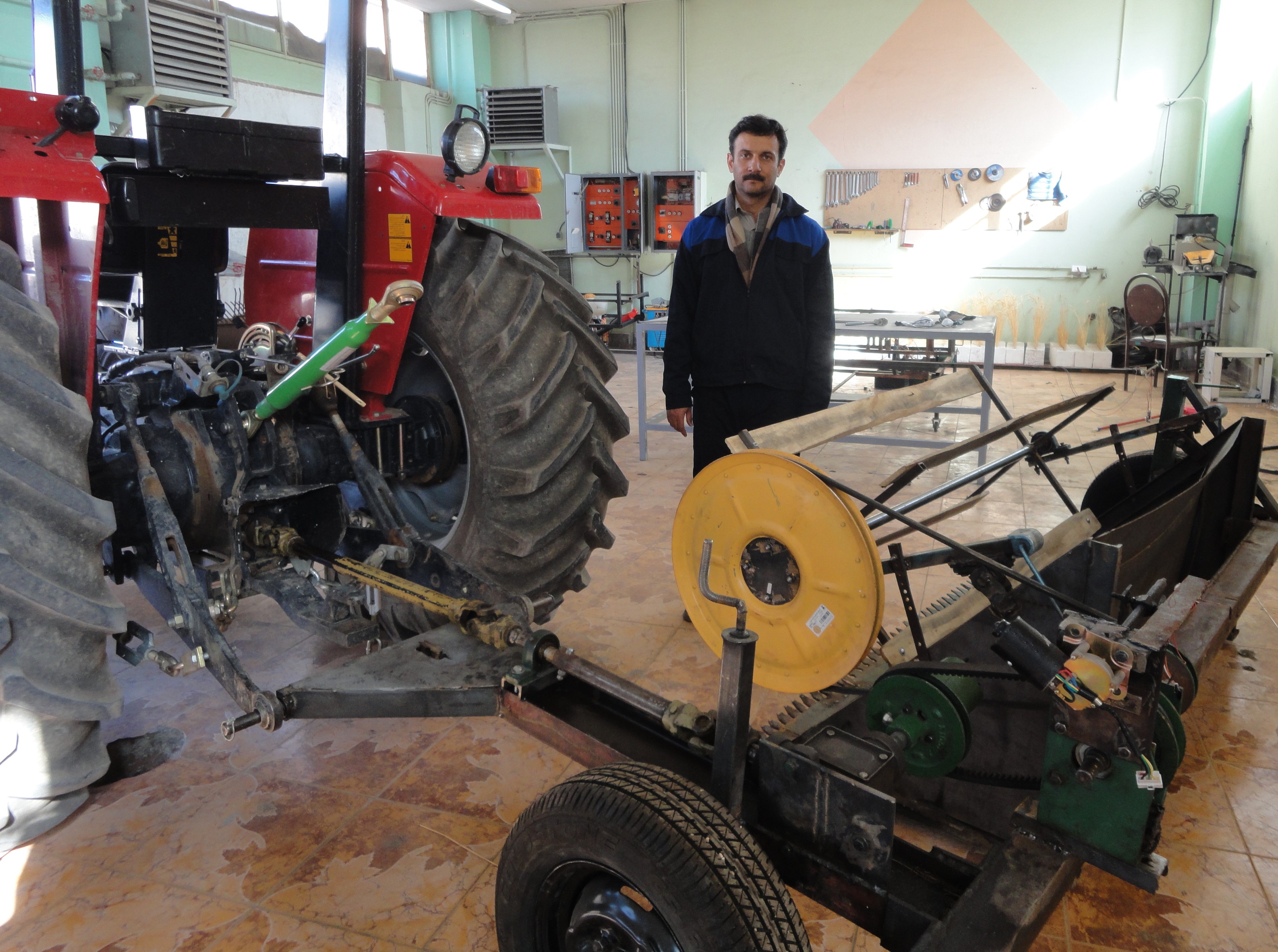 Chickpea stripper harvester research